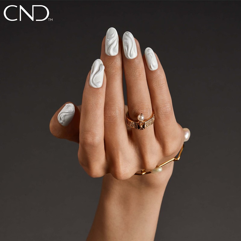 CND Vinylux White Button Down