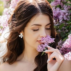 Floral Earrings for Women, White Flower Stud Earrings Elegant Flower Hawaiian Earrings as Vacation Jewelry, Statement Bohemian Pearl Flower Earings Wedding Accessories