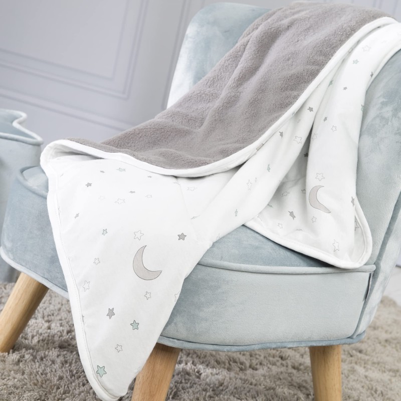 Roba baby blanket for cuddling, crawling and playing.