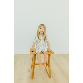 Copper Pearl 2 Piece Short Sleeve Pajamas CoComelon Friends