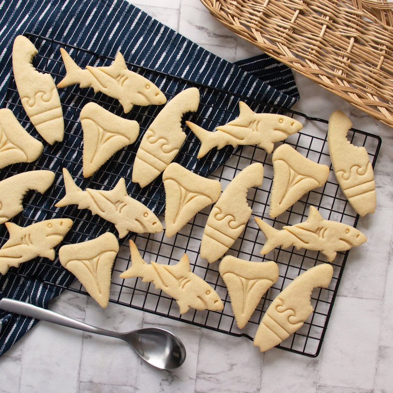 BAKERLOGY Set of 3 Shark Attack Theme Cookie Cutters (Designs: