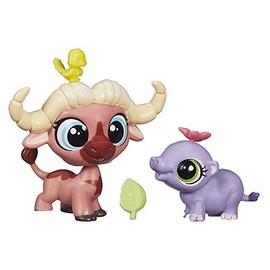 Littlest Pet Shop Pet Pawsabilities Walker Ruffalo and Hipolito Garcia Doll