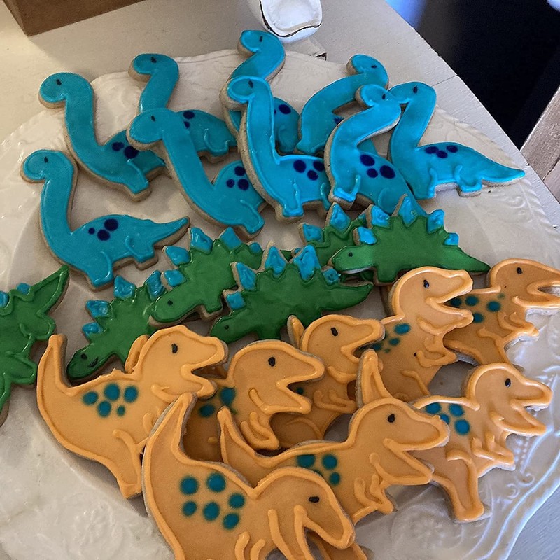 Dinosaur Cookie Cutter Set, 8-Piece-Trex, Brontosaurus, Spinosaurus, Brachiosaurus, Triceratops, Dinosaur