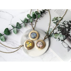 Handmade Oval Round Shaped Photo Locket with Pressed Flowers Locket pendant Necklace (Round Yellow Forget Me Not)