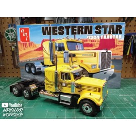 AMT1300 Western Star 4964 Tractor Super-Detailed 1/24 Scale Plastic Model Kit