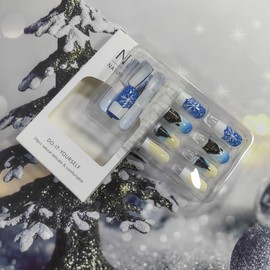 Christmas Press on Nails Medium Coffin Fake Nails with Cute Snowman Design Blue Acrylic Nails Full Cover Glossy Snowflake False Nails Christmas Tree Stick on Nails for Women Xmas Nail Art Decoration