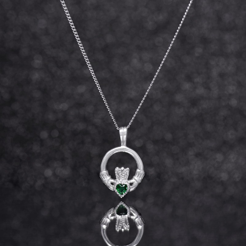 Aeon Jewellery Silver Claddagh Necklace - 925 Sterling Silver &