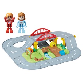 Takara Tomy Tomica Let's Play at the Campsite! Tomica Town 3D Layout Set, Mini Car, Toy for Ages 3 and Up