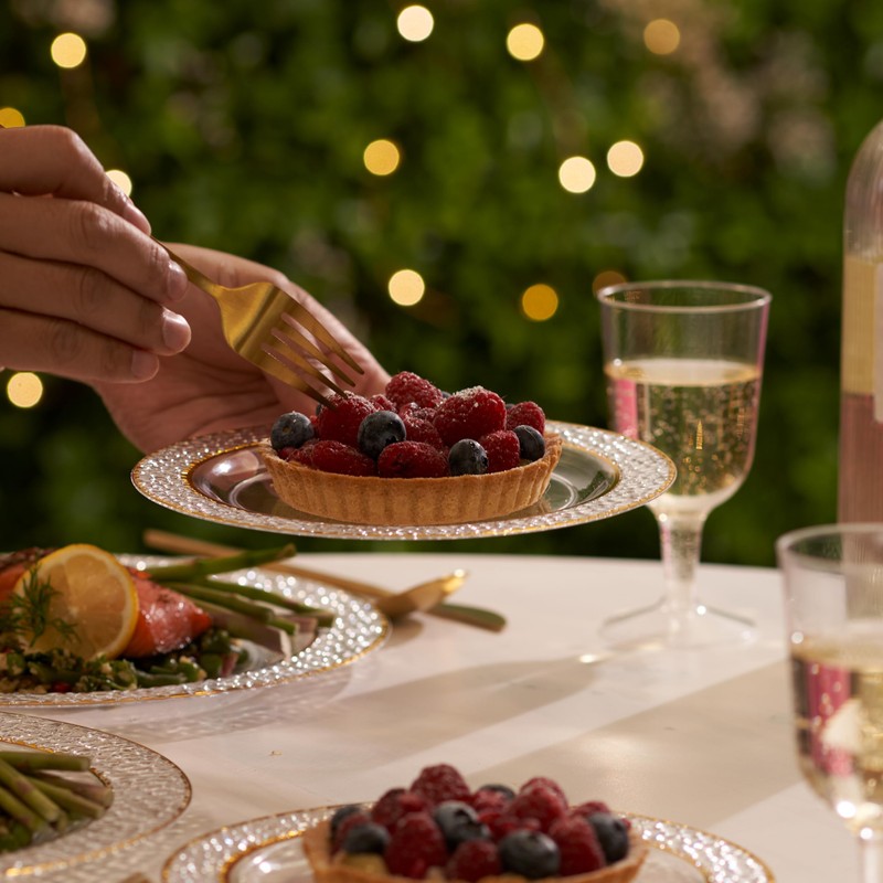 MATANA 40 Premium Clear Plastic Dessert Plates with Gold Rim