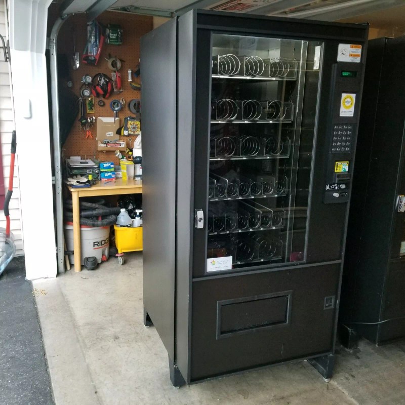 AMS COMBO / SNACK VENDING MACHINE Sensit 1, 2 ,3