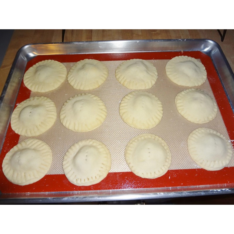 Oven Fresh Sweets YUMMY HOMEMADE FRESH DATE FILLED COOKIES (2