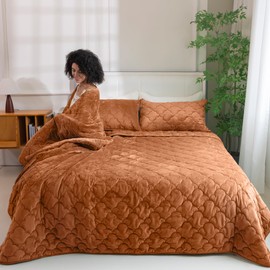 PlushHavenCloud Velvet Quilt Set Queen Size - Luxury Lightweight Velvet Bed Comforter & 2 Pillow Shams | Oversized Coverlet Bedspread 3 Piece | Oeko-TEX All Season Bedding Caramel