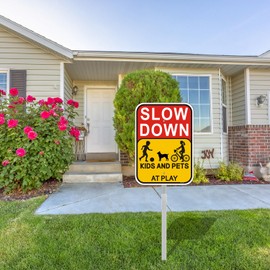 Slow Down Kids and Pets at Play Signs with Metal Stake, 14”x 10”Slow Down Signs, Kids at Play Safety Signs, 28" Bend-Proof Stake Metal Sign Kit, Rust-Free Aluminum, Easy to Install, 2 Pack