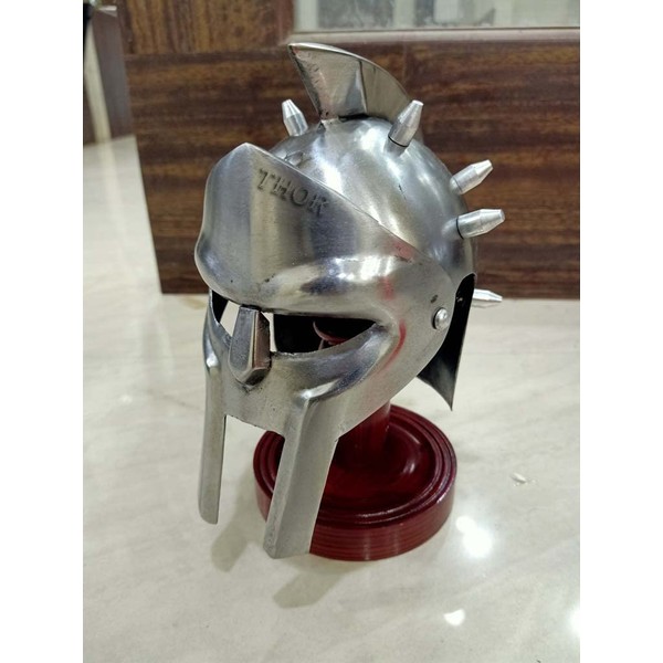 THOR INSTRUMENTS Armor Maximus Gladiator Mini Helmet Office Desk Decor
