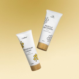 LilyBee - Magnesium Cream & Essential Oils, 200ml - 100% pure and natural ingredients - lightweight and moisturising formula which absorbs effortlessly into the skin and aids sleep