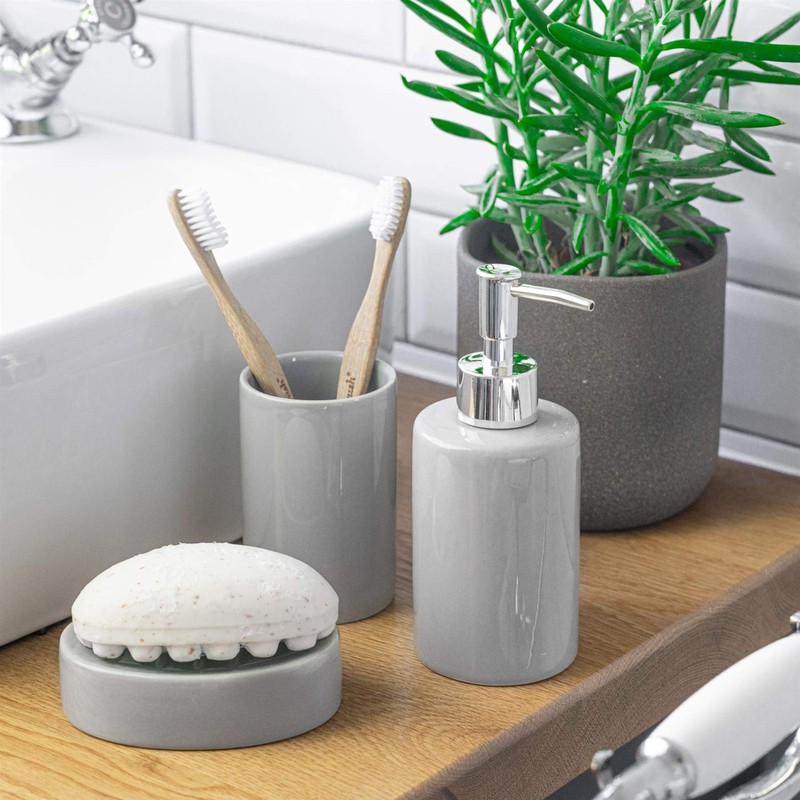 Harbour Housewares Soap Dish - Glazed Ceramic Bathroom Sink Holder