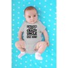 CBTwear - Body para bebé con texto en inglés "Caution