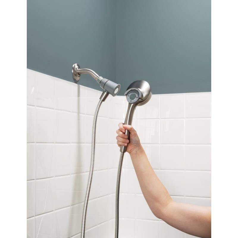 Moen Engage Magnetix Spot Resist Brushed Nickel 3.5-Inch Six-Function Detachable