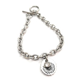 April Birthstone Daisy Flower Charm Bracelet and Birth Month Simple Dainty Gift for Her Mom Daughter