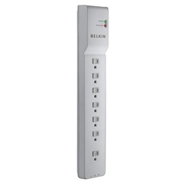 Belkin 7-Outlet Home and Office Power Strip Surge Protector with 6-Foot Power Cord, 2320 Joues (BE107200-06)