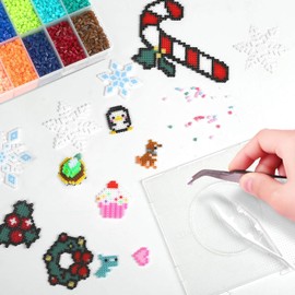YRBXZXA Cuentas para Planchar, 14000 Hama Beads, Incluye un Conjunto Completo de Accesorios Auxiliares Como Plancha Eléctrica, para Ejercitar la Creatividad, Regalo DIY Manualidades para Niños