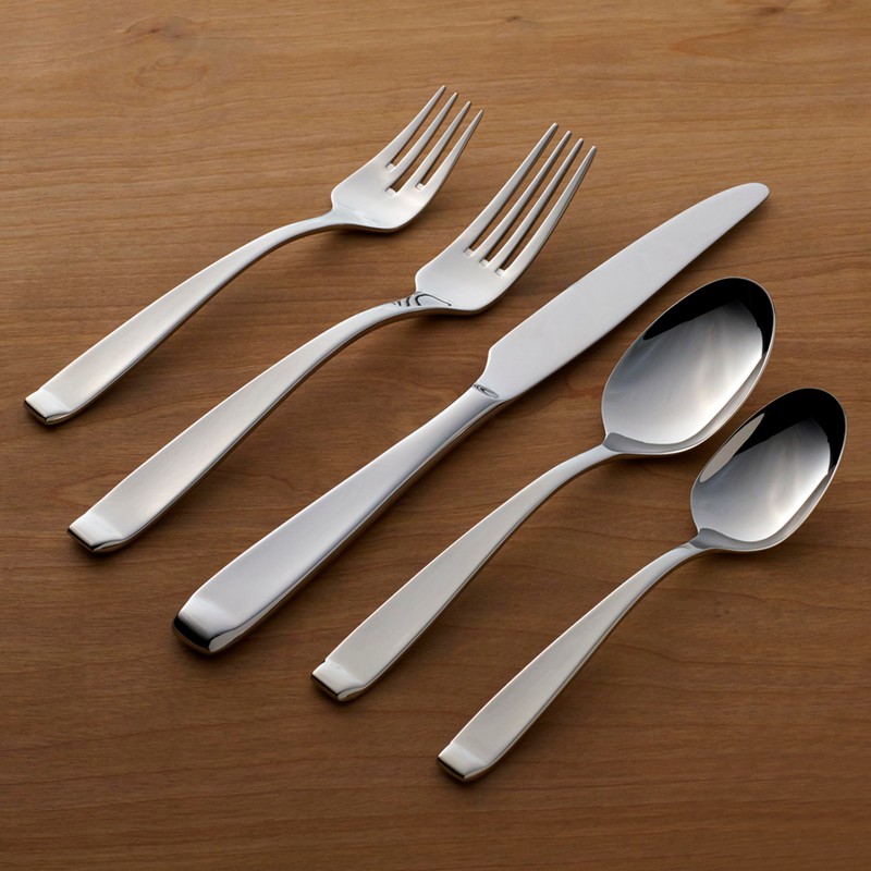 Oneida T1037020AWMM Parkdale 20-Piece Flatware Set