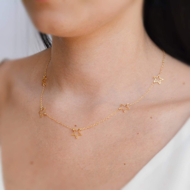 Gold Star Necklace floating locket 5 Stars Chain