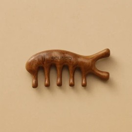 Ecladu (정상가:29,000)에끌라두 BEST 골든 샌달우드 빗괄사(페이스&두피 림프순환 마사지 툴) Ecladu BEST Golden Sandalwood Gua Sha (Face & Scalp Lymph Circulation Massage Tool)