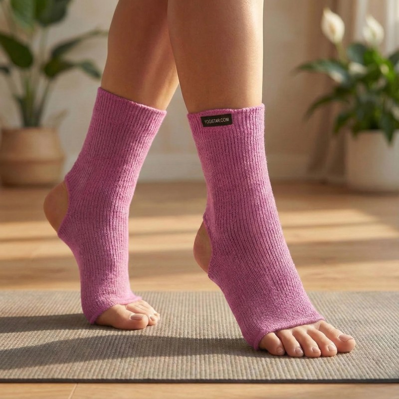 Yogistar Yoga Socks Pink