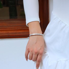 JJDreams Women's Gold Stainless Steel Bangle 6 mm with Rhinestone Tennis Bangle Wedding Jewellery for Party Wedding Dating, Stainless Steel