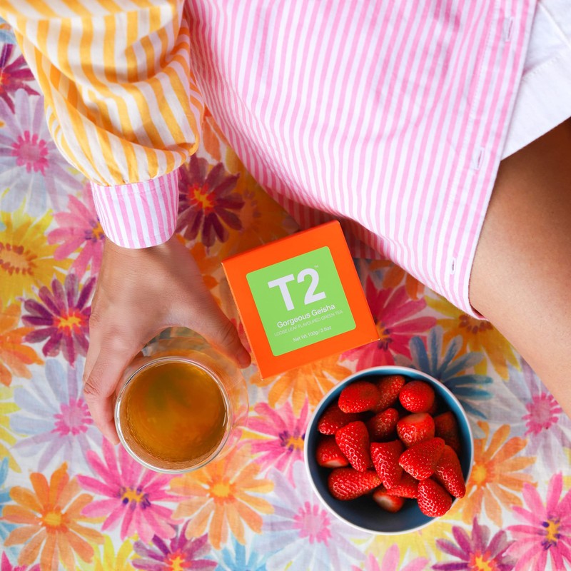 T2 Tea Gorgeous Geisha Loose Leaf Green Tea in Gift