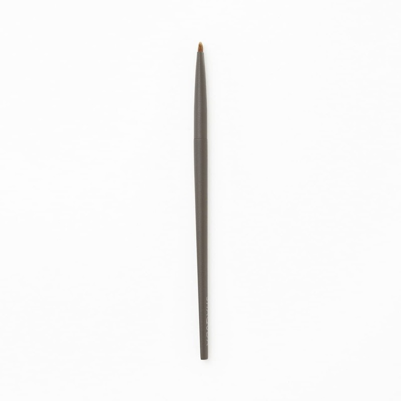 SHAQUDA 770 OWN Shadow Liner Brush