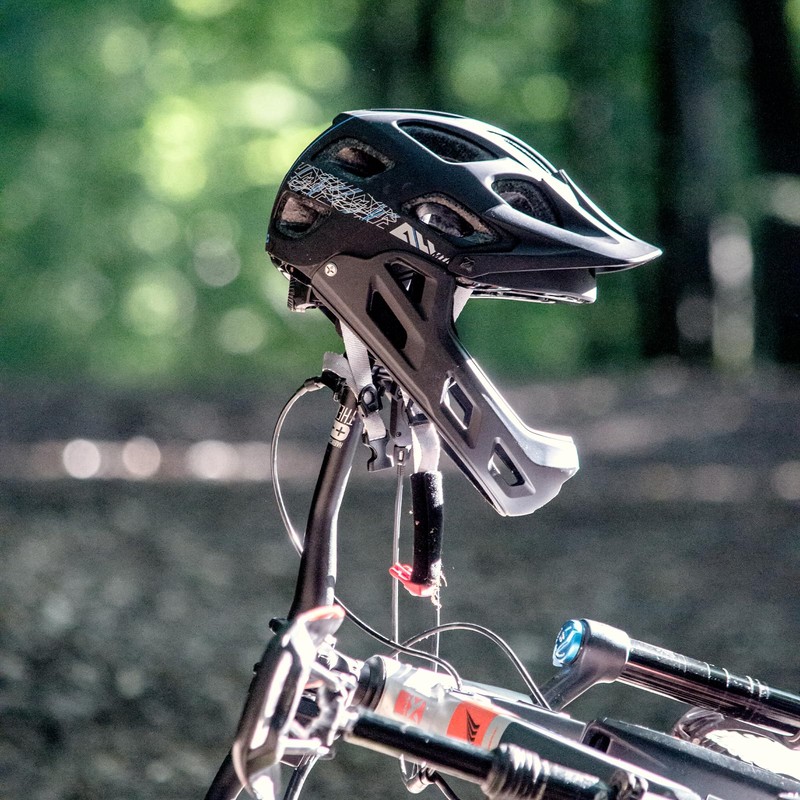 XLC All Mountain BH-F05 Full Face Helmet - Ultimate Protection