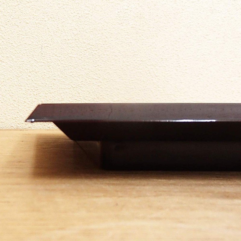 No Speak No Evil near Charger Bamboo to everyone set