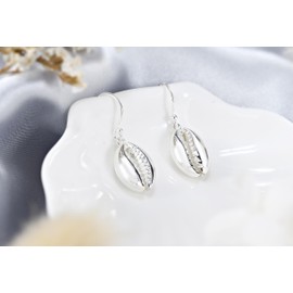 AeraVida Exotic Cowrie Shell Beach Inspired .925 Sterling Silver Dangle Earrings | Unique Sterling Silver Dangle Earring for Women | Jewelry Gift