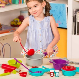 Battat – Cooking Set – Pretend Play Toy Dishes Set - Plastic Kitchen Toys for Toddlers 3 years + (21-Pcs)
