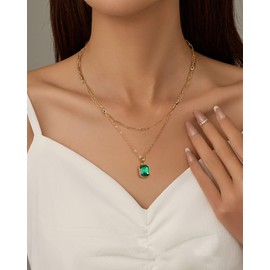 Lourny Gold Layered Crystal Necklace for Women, 18K Gold Plated Choker Emerald Green Dainty Chain Trendy Statement Necklace Jewelry for Women Gifts (Green-1)