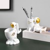 Astronaut Pencil Pen Cup Synthetic Resin Spaceman Figurine Desk Pen