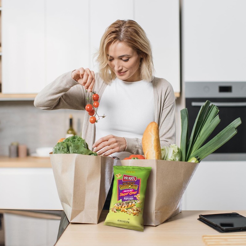 Herr's Fire Roasted Sweet Corn Mexican Street Corn Popcorn 4