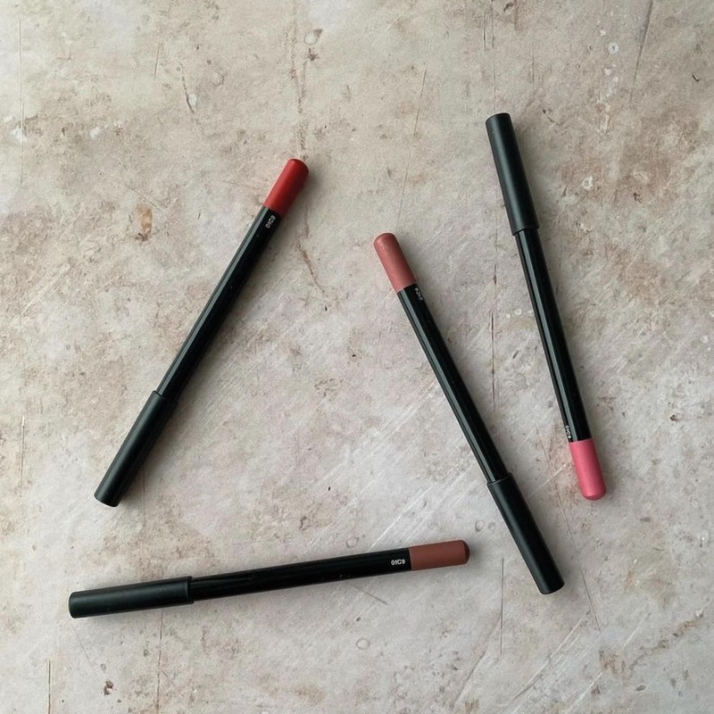 Sandstone Scandinavia Hypoallergenic Lipliner Nude Attitude | Vegan Dark Brown