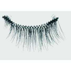 Magnetic false eyelashes style. 3. Double magnets for better hold on the eyelashes. Reusable eyelashes that work without glue.