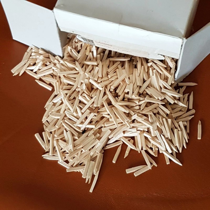 Blau Cobblers Tools Shoemakers Cowboy Boots Bootmakers Wooden Pegs Nails