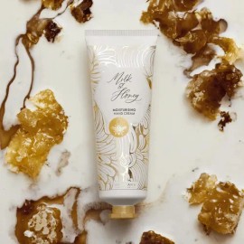 Oriflame Milk & Honey Gold Crema Hidratante Suavizante Manos