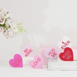 Zoyiancy 6pcs Wooden Heart Sign, Table Centerpiece Hearts Decorations, Double Sided Conversation Vlentines Day Decor for Kitchen Rustic Living Room Shelf Wedding Party