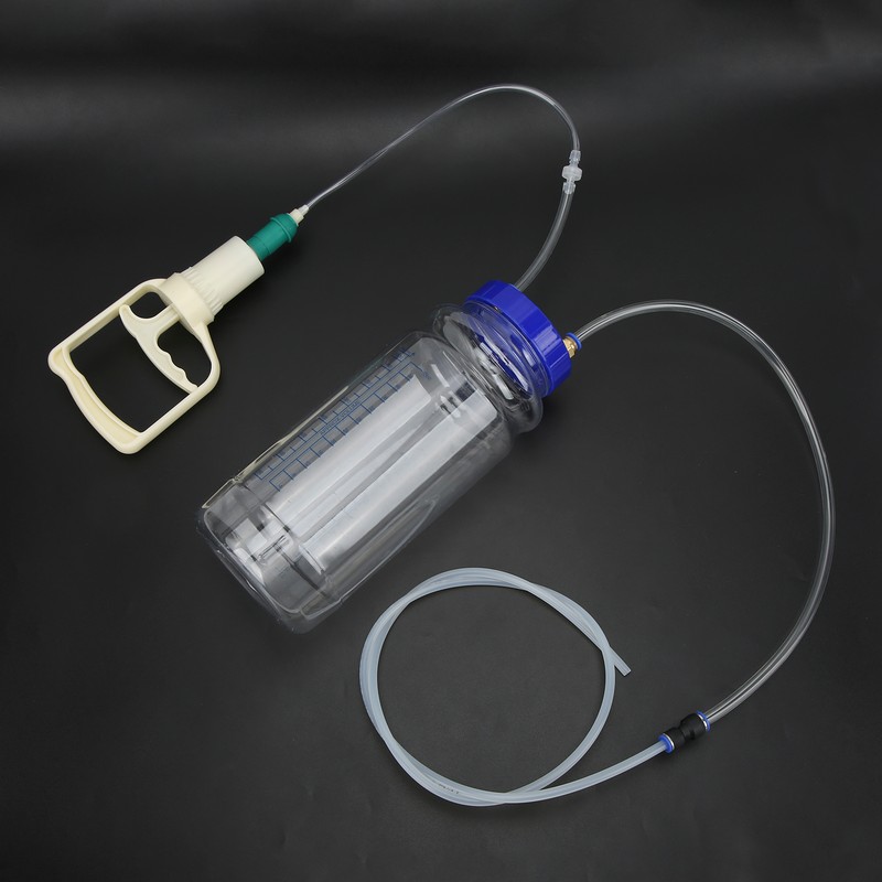 Manual Oil Suction Pump 2L Portable Universal Oil Change Artifact