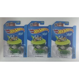 Hot Wheels 2014 Hot Wheels The Jetsons Capsule Car HW City Lot of 3
