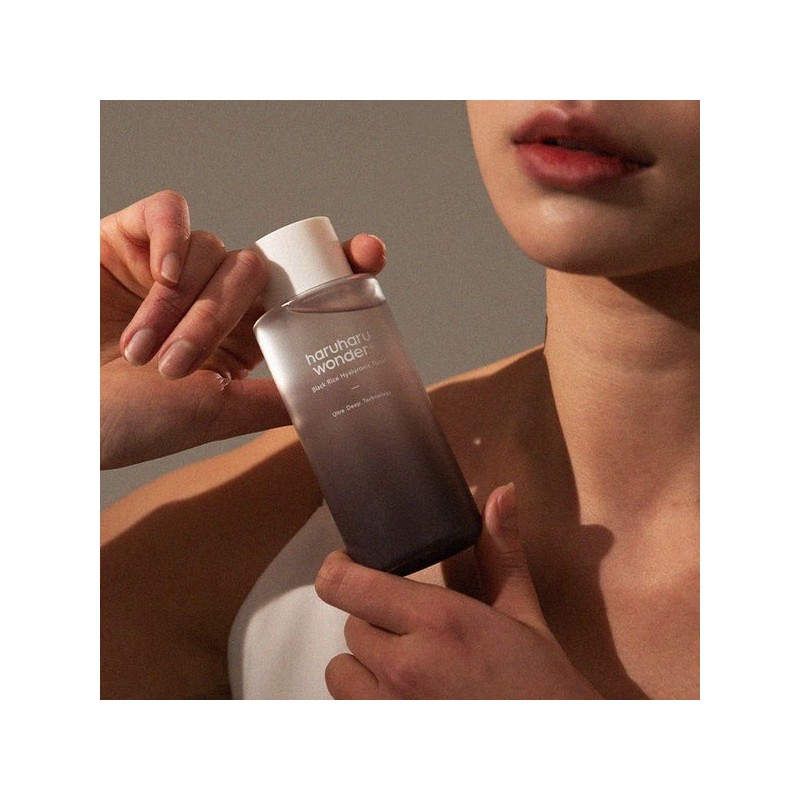 Black Rice Hyaluronic Toner 300ml / 블랙라이스 히알루로닉 토너 300ml