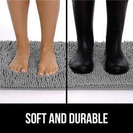 Gorilla Grip Original Indoor Durable Chenille Doormat, 30x20, Absorbent, Machine Washable Inside Mats, Low-Profile Rug Doormats for Entry, Mud Room, Back Door, Busy Areas, Grey