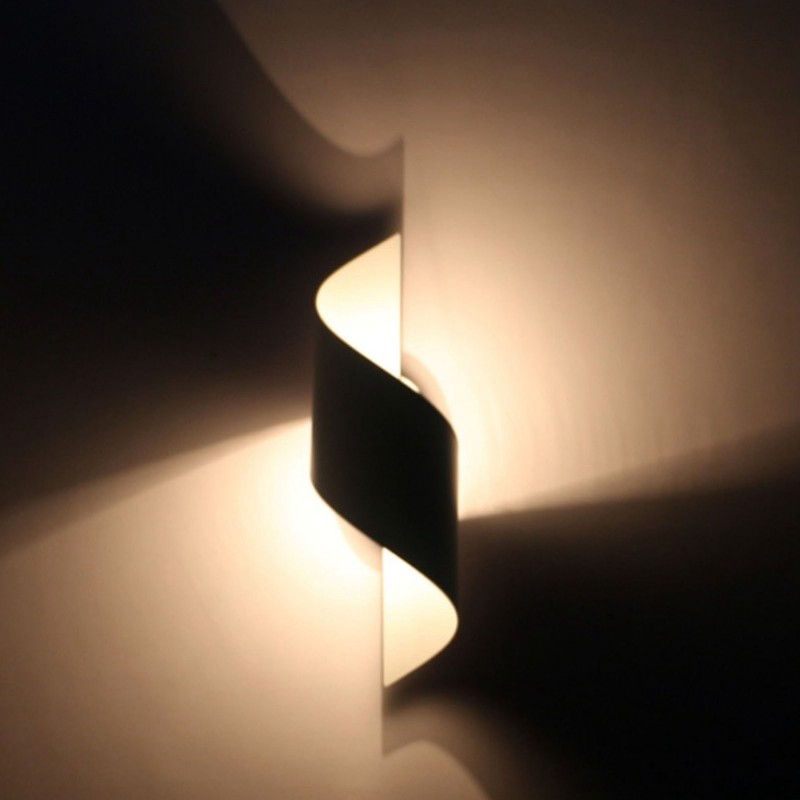 LED Wall Light Modern Waterproof Decorative Warm Light Innovative Spiral