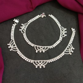 Efulgenz Silver Tone Indian Anklets for Women Crystal Ankle Bracelet Pair Anklet Set with Chain Tassel Charms Antique Jewelry Payal Beach Barefoot Feet Jewelry for Women